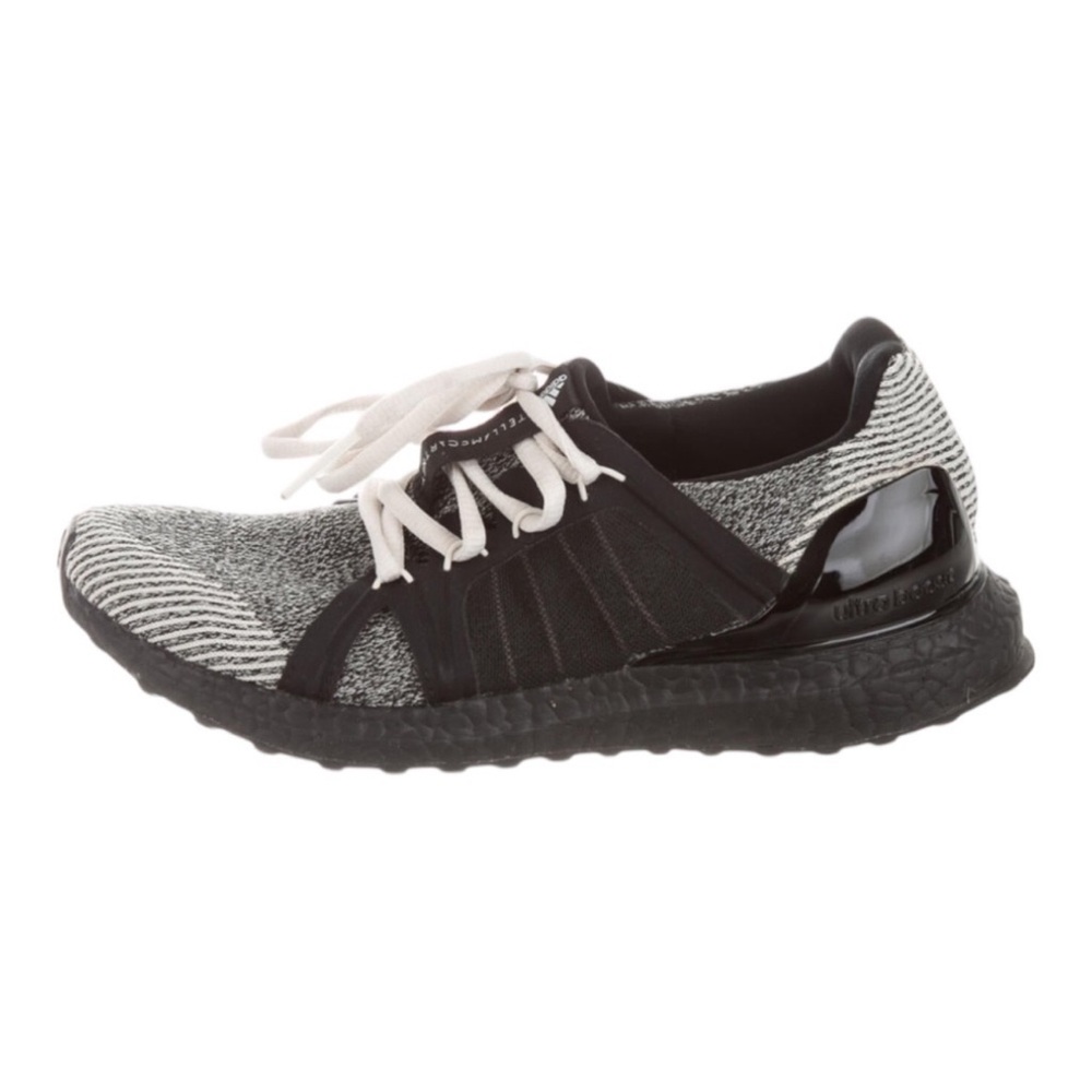 Adidas Women's Black and Gray Sneakers